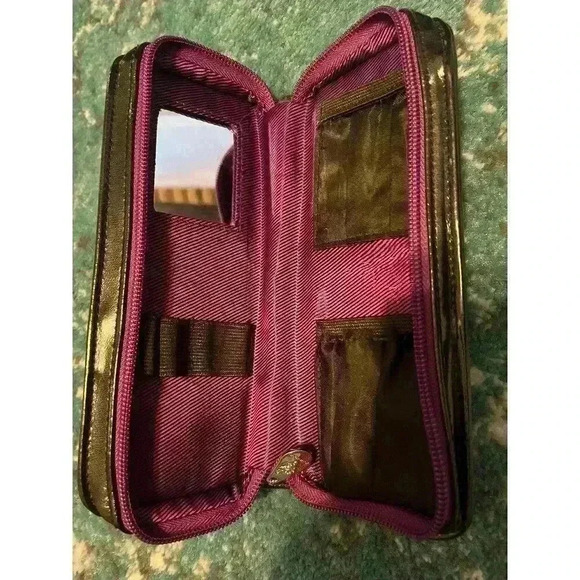 Younique mini backpack and clutch - Picture 7 of 8